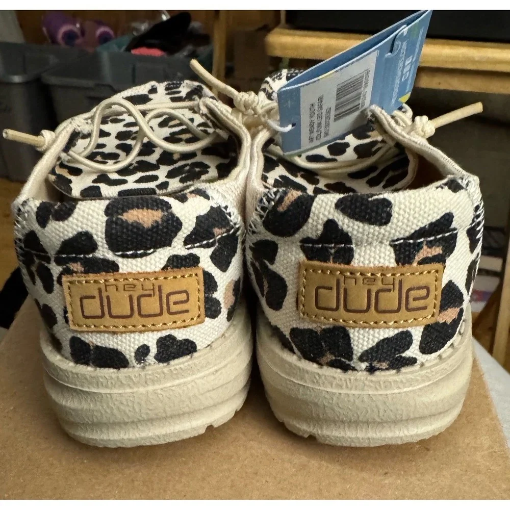 Hey Dude Wendy Youth Funk Leo Safari Leopard Print Shoes US Y1 L2 EU 33 NEW